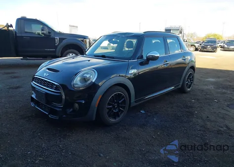 2016 Mini Hardtop Cooper S from USA, damaged, VIN WMWXU3C51G2D30627